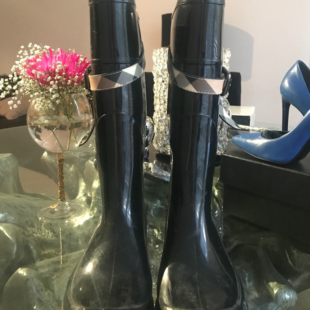 Burberry Rain boots - Picture 4 of 7